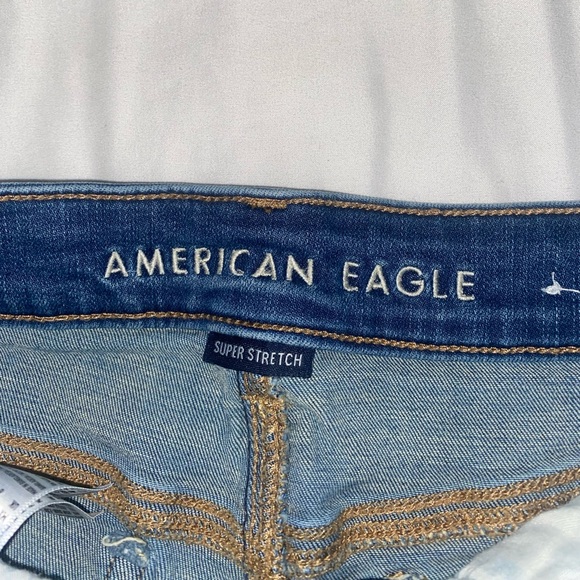 American Eagle Super Stretch High rise Shorts - Picture 3 of 5